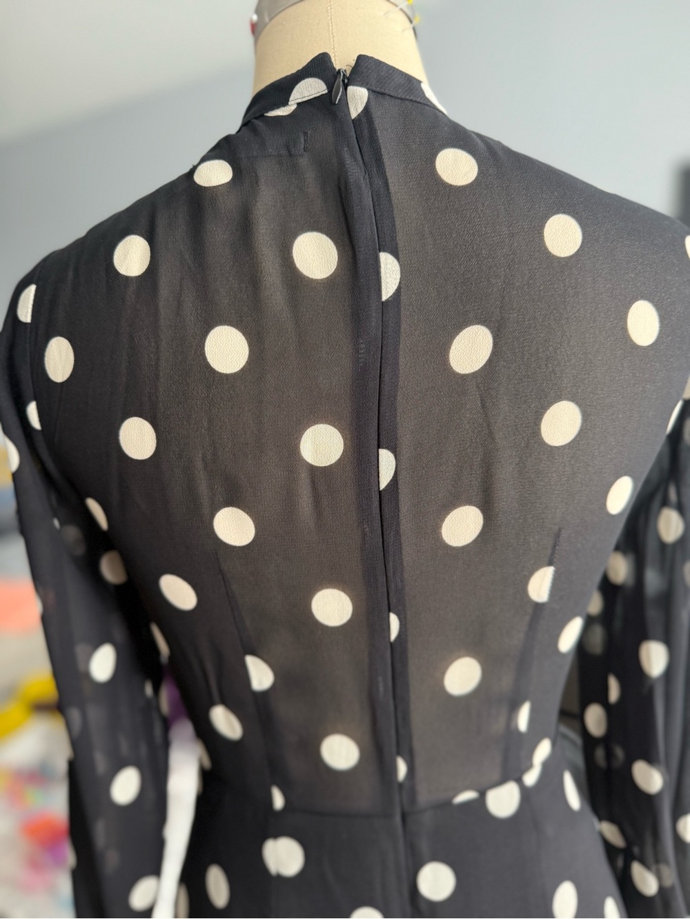Reformation Black and White Polka Dot Tie-Neck Dress Size 2 - Picture 6 of 10